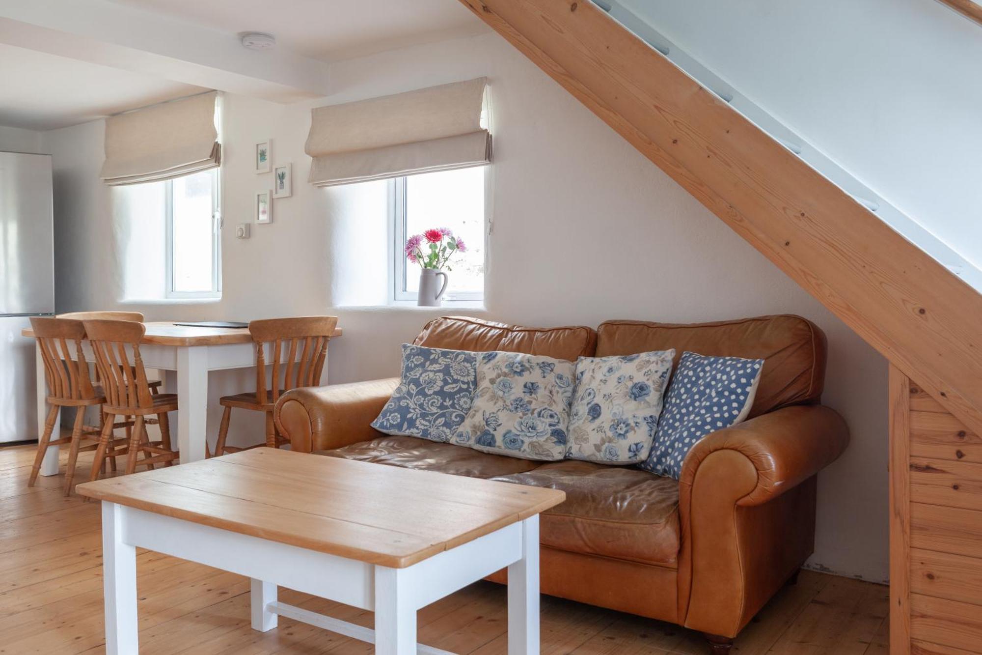 Cosy Beachside Cottage Bigbury Habitación foto