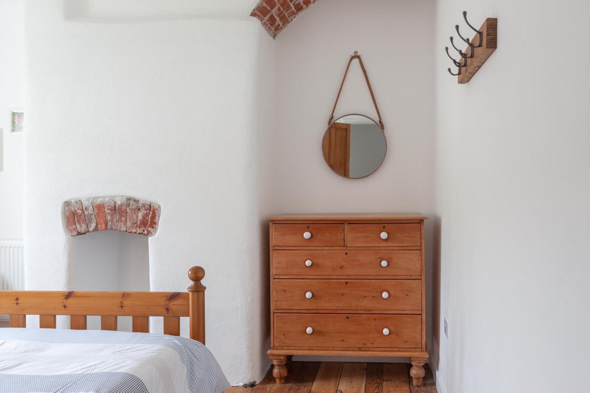 Cosy Beachside Cottage Bigbury Habitación foto