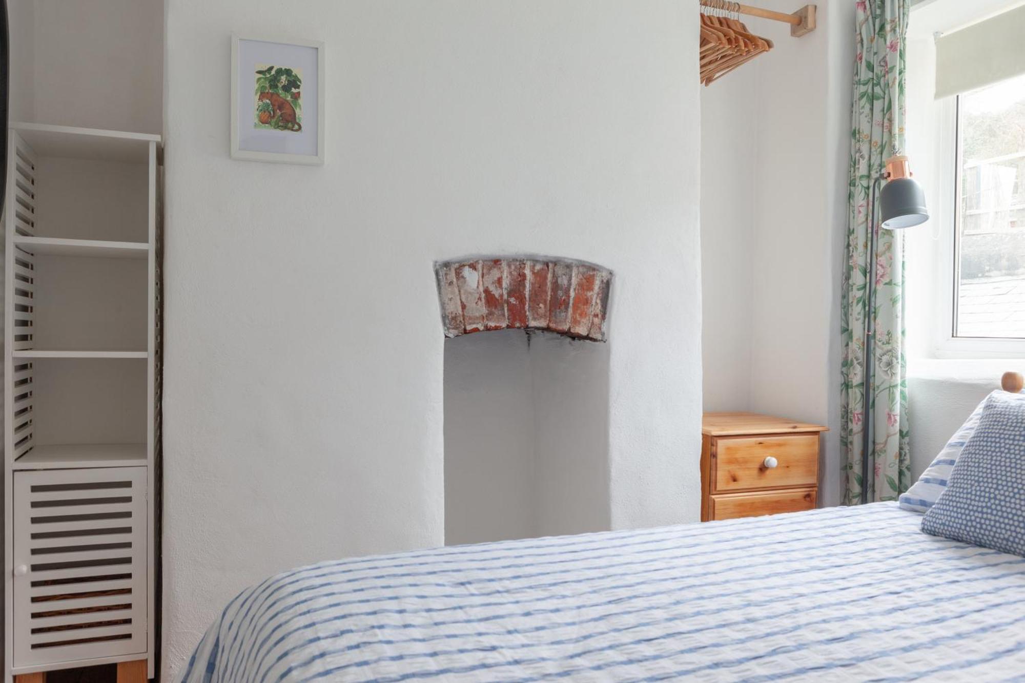 Cosy Beachside Cottage Bigbury Habitación foto